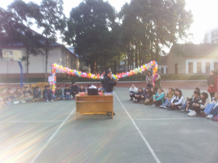 宣傳部成功舉辦學(xué)生會(huì)各部門交流會(huì)