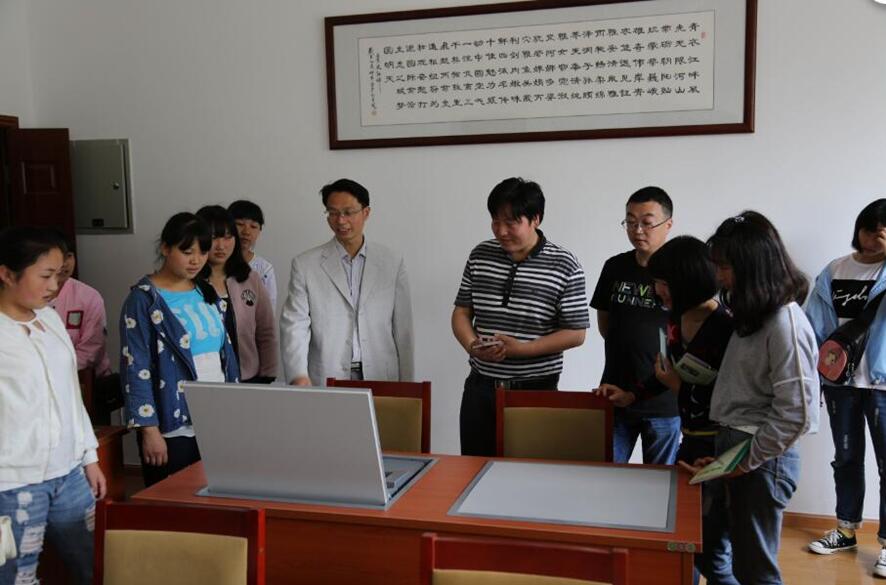 我校老年服務(wù)與管理專業(yè)師生赴雅安市老年大學(xué)參觀學(xué)習(xí)